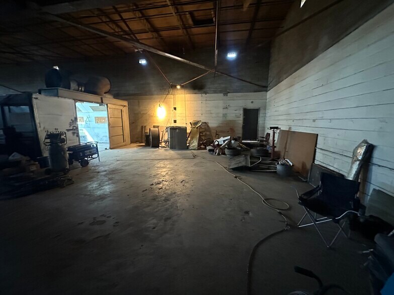 More Photos Of 2211 Windsor St, Chattanooga Service For Sale