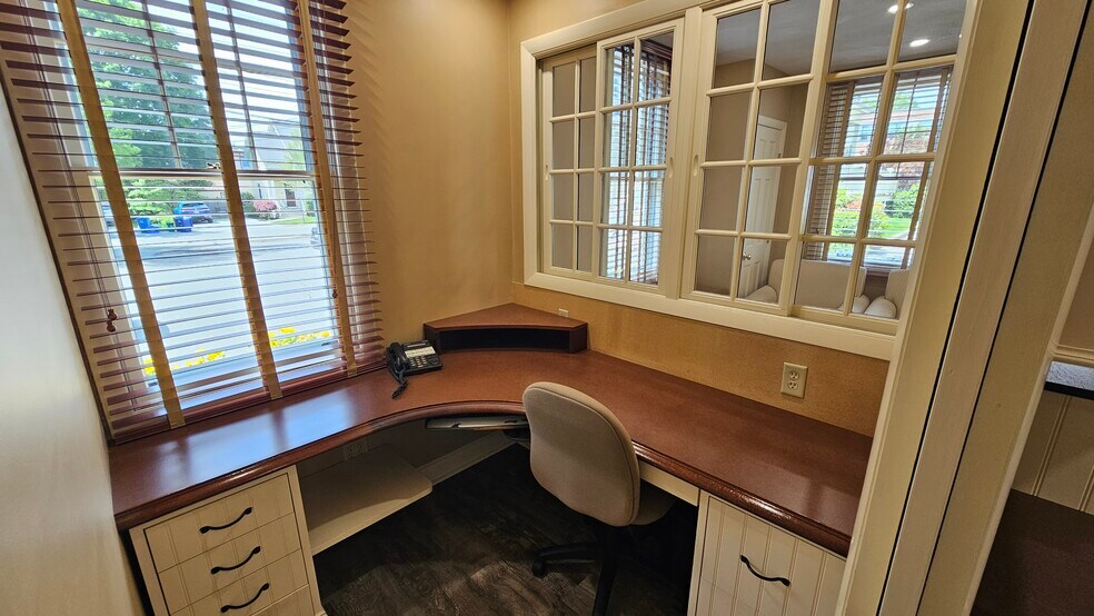 More Photos Of 52B Waltham St, Lexington Loft Creative Space For Lease