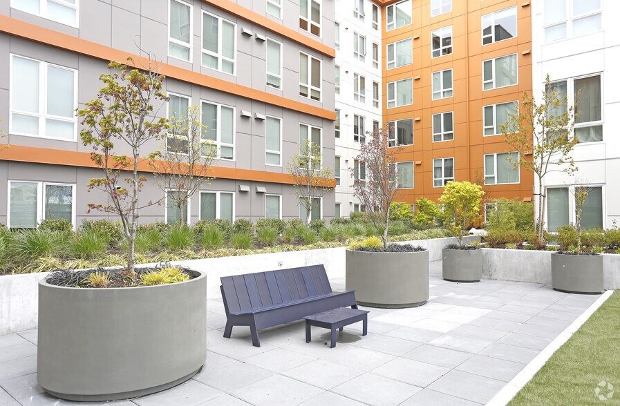 More Photos Of 13280 Linden Ave N, Seattle Apartments For Lease