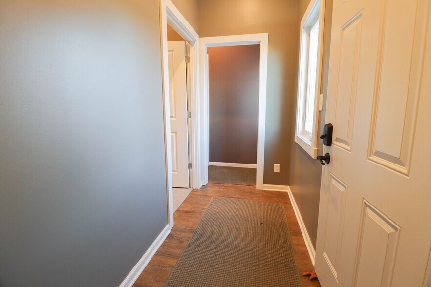 More Photos Of 501 S Main St, Auburn Office For Lease