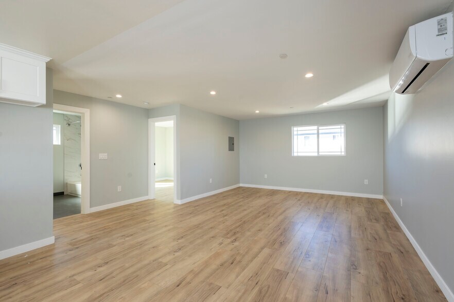 More Photos Of 3468 W 71st St, Los Angeles Apartments For Sale