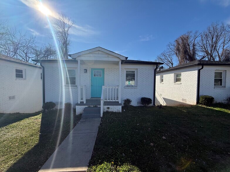 More Photos Of 2201 Alma Ct, Charlotte Apartments For Sale