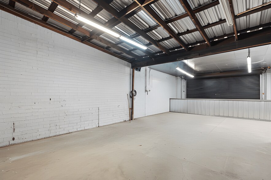 More Photos Of 4204 W Burbank Blvd, Burbank General Retail For Sale