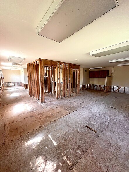 More Photos Of 23060 S Cicero Ave, Richton Park Office For Sale