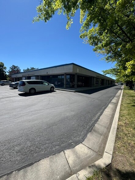 More Photos Of 1595 Meadow Wood Ln, Reno Office For Sale