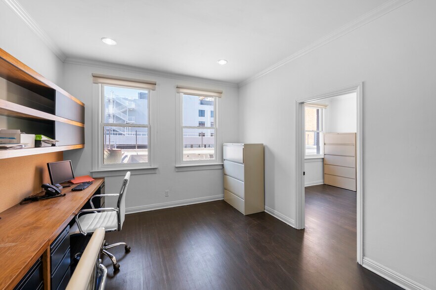 More Photos Of 153-159 S Beverly Dr, Beverly Hills Office For Lease