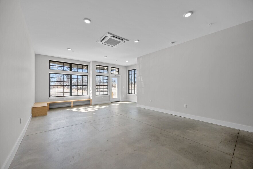 More Photos Of 315 Haywood Rd, Asheville Storefront Retail Residential For Sale