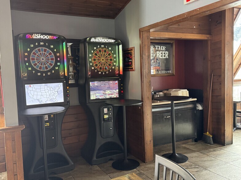 More Photos Of 4348 Seneca St, West Seneca Restaurant For Sale