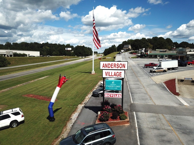 More Photos Of 126-318 Anderson Cir, Alto Freestanding For Lease