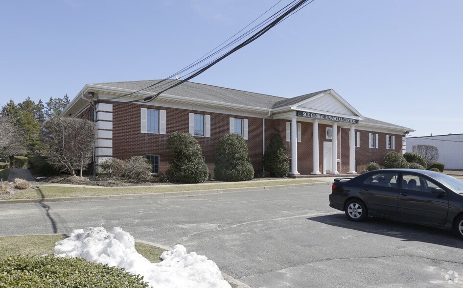 More Photos Of 515 Johnson Ave, Bohemia Office For Lease