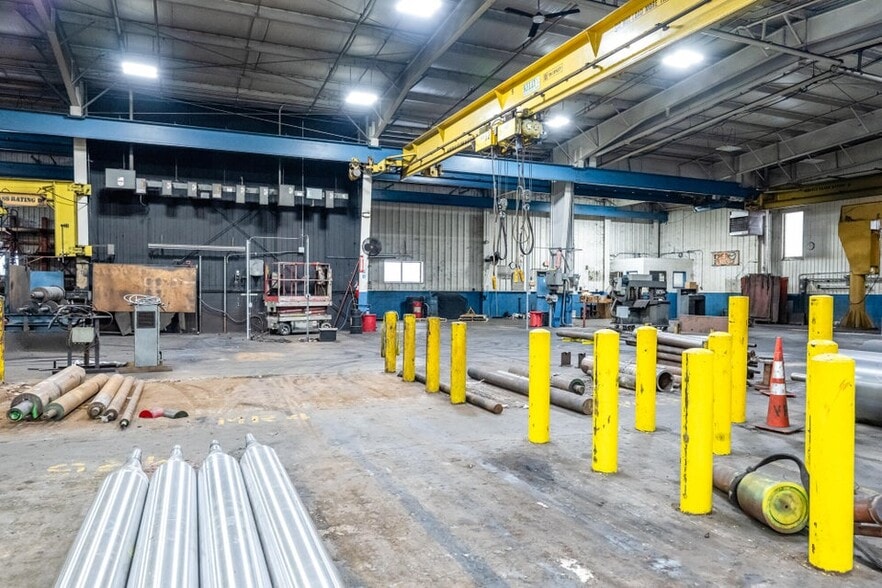 More Photos Of 521 Langley Ave, Saint Joseph Industrial For Sale