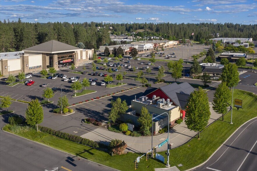 More Photos Of 12628 N Division St, Spokane Restaurant For Lease