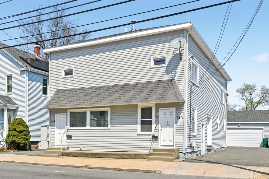 More Photos Of 313 Eastern Ave, Lynn Office Residential For Lease