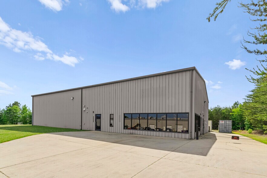 More Photos Of 2471 N Nc-16 Hwy, Denver Warehouse For Lease