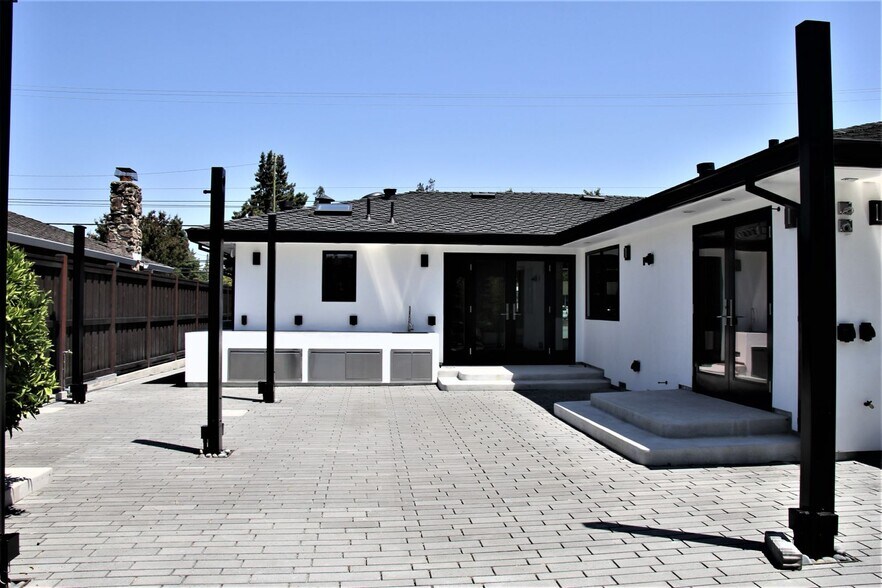 More Photos Of 1141 Saratoga Ave, San Jose Office For Sale