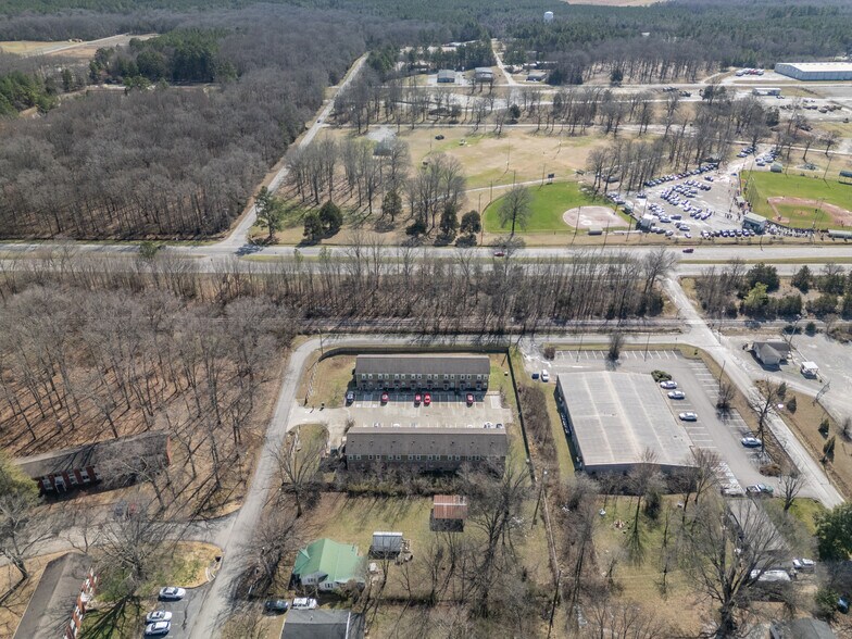 More Photos Of 156 Silver St, Tullahoma Apartments For Sale