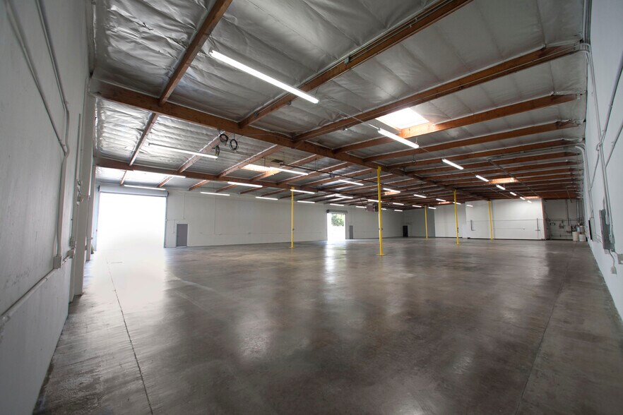 More Photos Of 20807 Belshaw Ave, Carson Warehouse For Sale