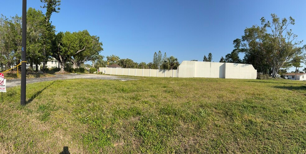 More Photos Of 11780 Iona Rd, Fort Myers Land For Sale