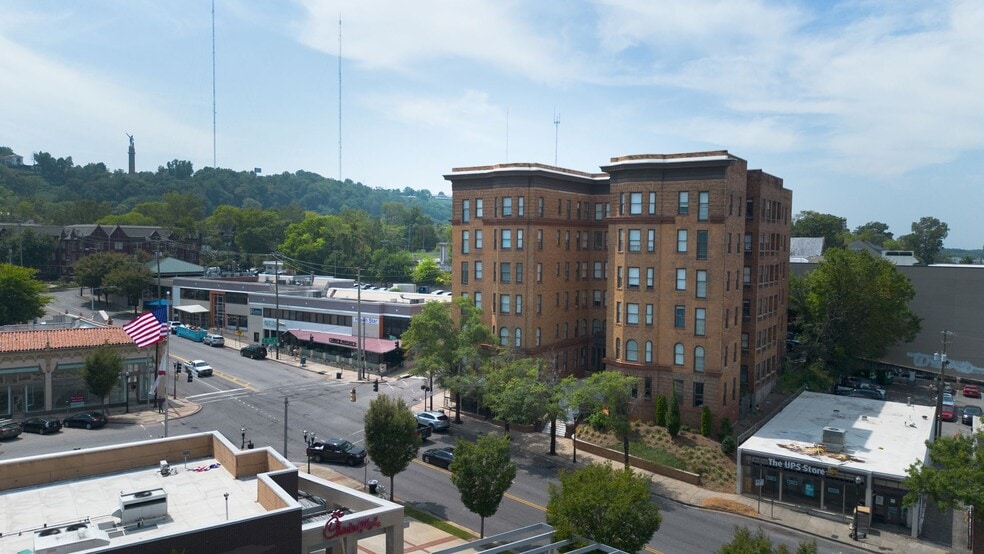More Photos Of 1124 20th St S, Birmingham Apartments For Sale