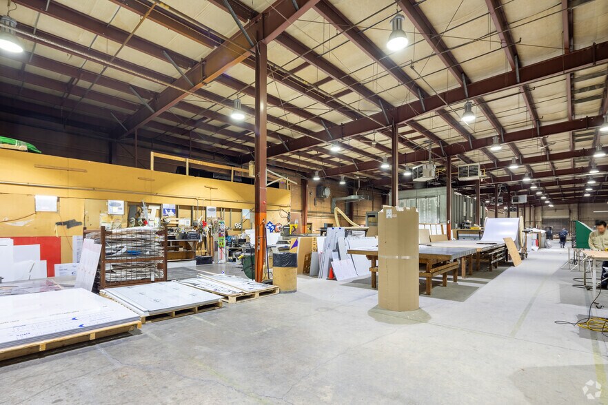 More Photos Of 1140 Blair Rd, Burlington Warehouse For Sale