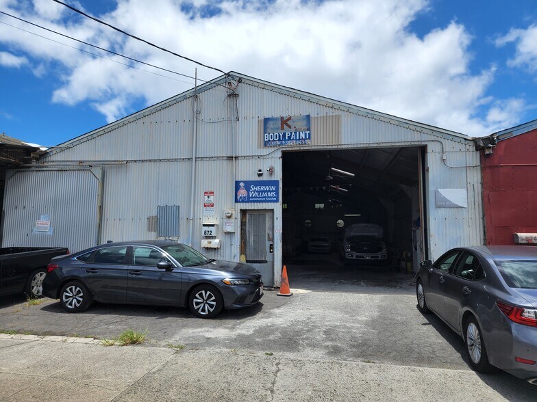 Primary Photo Of 672 Ahua St, Honolulu Warehouse For Lease