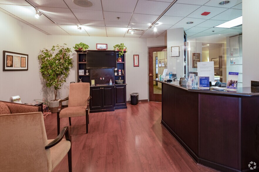 Photo of 11st Floor Ste 1104