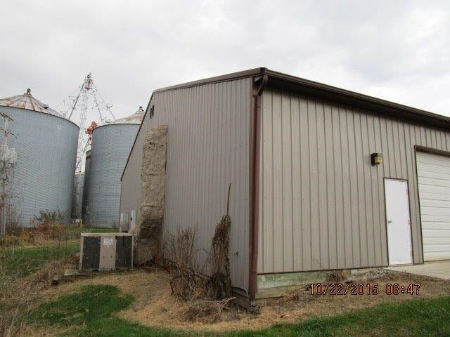 More Photos Of 411 S Meridian Rd, Hudson Manufacturing For Sale