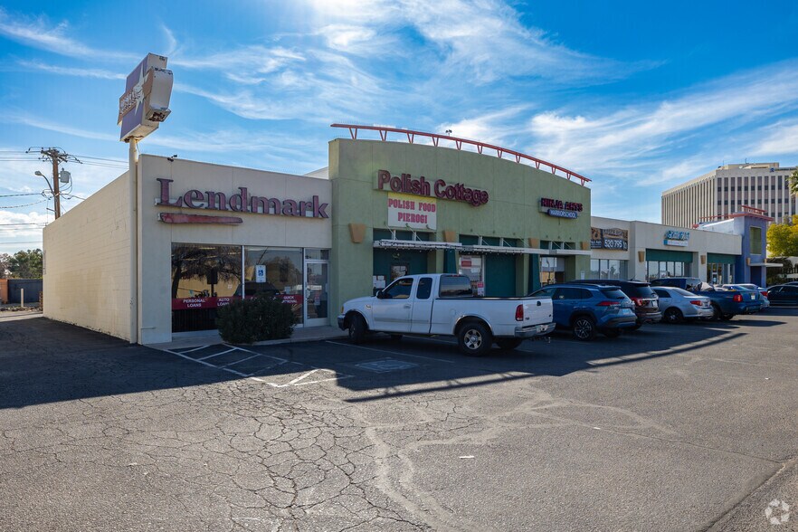 More Photos Of 4500-4588 E Broadway Blvd, Tucson General Retail For Lease