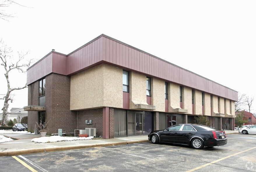 More Photos Of 211 Monmouth Rd, West Long Branch Loft Creative Space For Lease