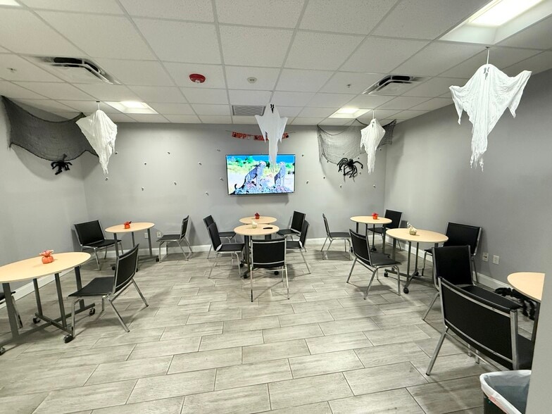 More Photos Of 1440 SW 28th Ave, Pompano Beach Warehouse For Sale