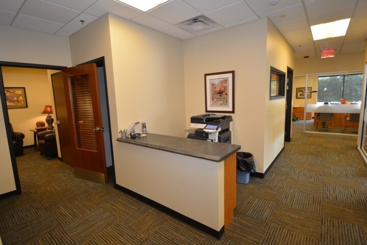 More Photos Of 325 W Gurley St, Prescott Office For Lease