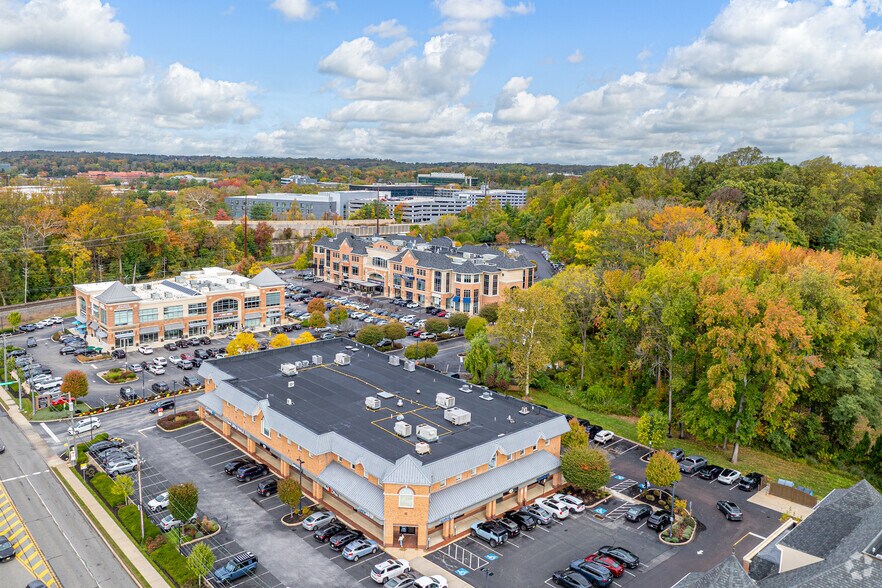 More Photos Of 795 E Lancaster Ave, Villanova Office For Lease