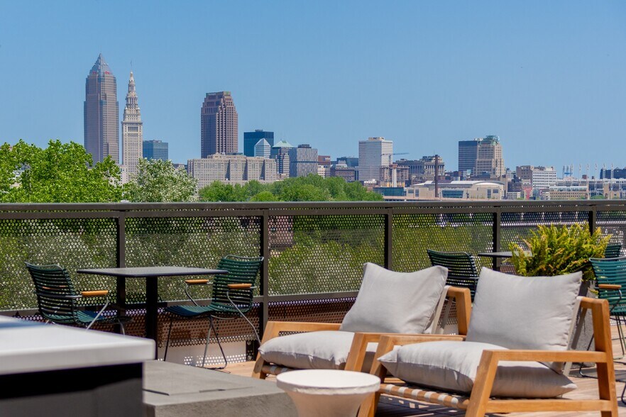 More Photos Of 2461 W 25th St, Cleveland Apartments For Lease