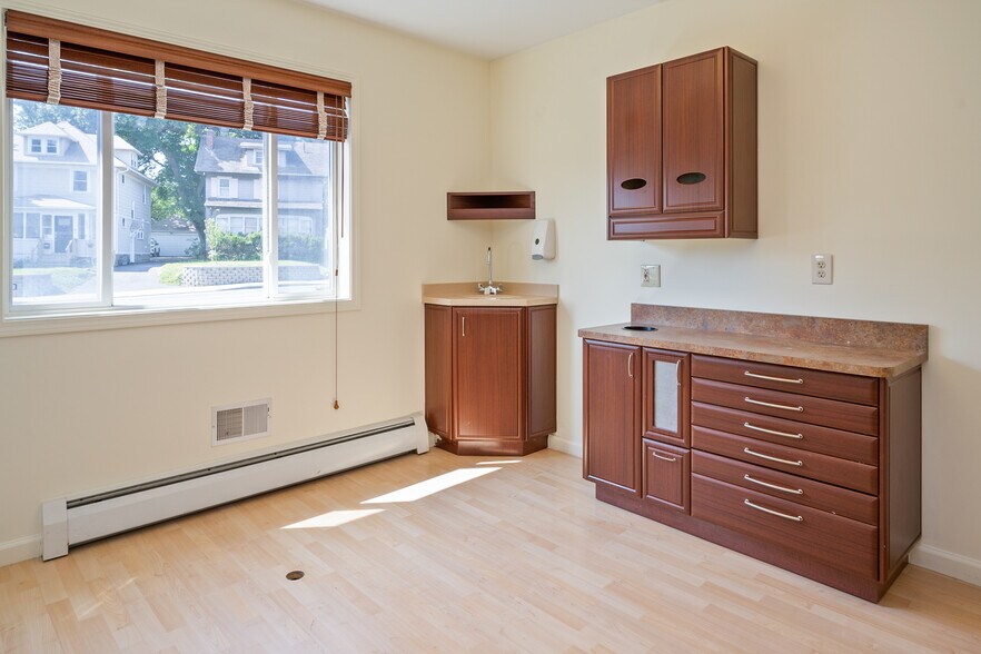 More Photos Of 128 Empire Blvd, Rochester Office Residential For Sale