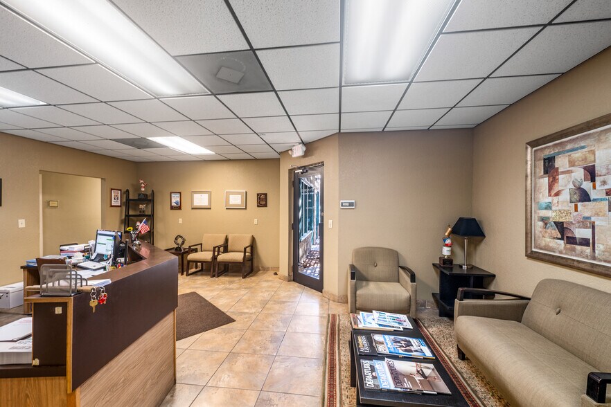 More Photos Of 760 S Stapley Dr, Mesa Office For Lease