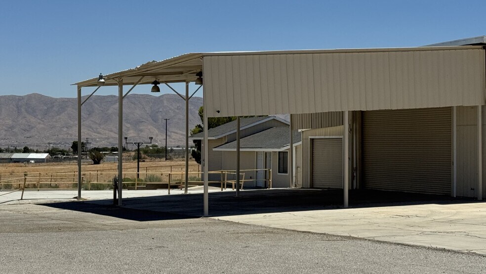 More Photos Of 17105 Darwin Ave, Hesperia Land For Lease