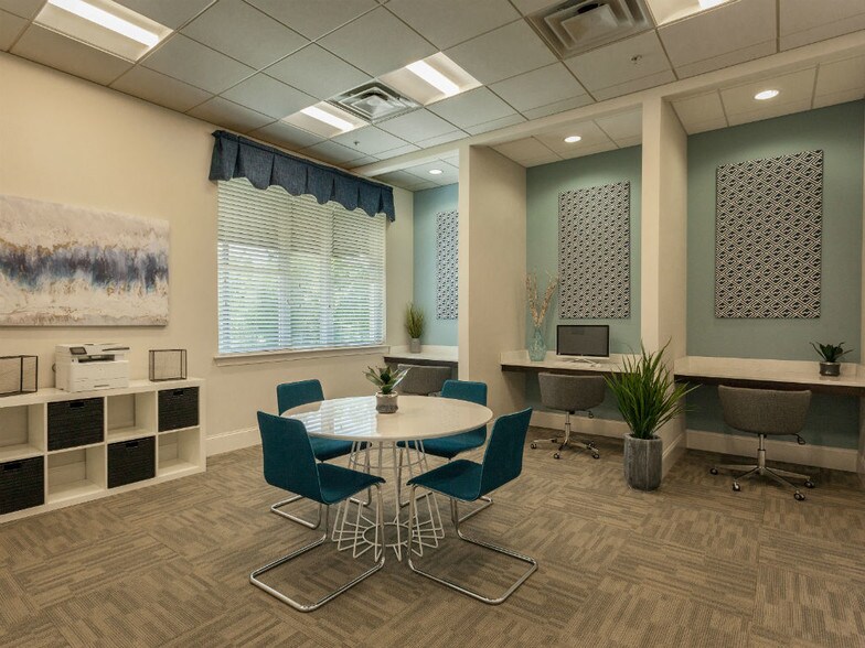 More Photos Of 9336 Kings Parade Blvd, Charlotte Apartments For Lease