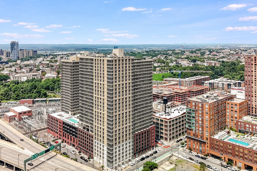 More Photos Of 316 15th St, Jersey City Apartments For Lease