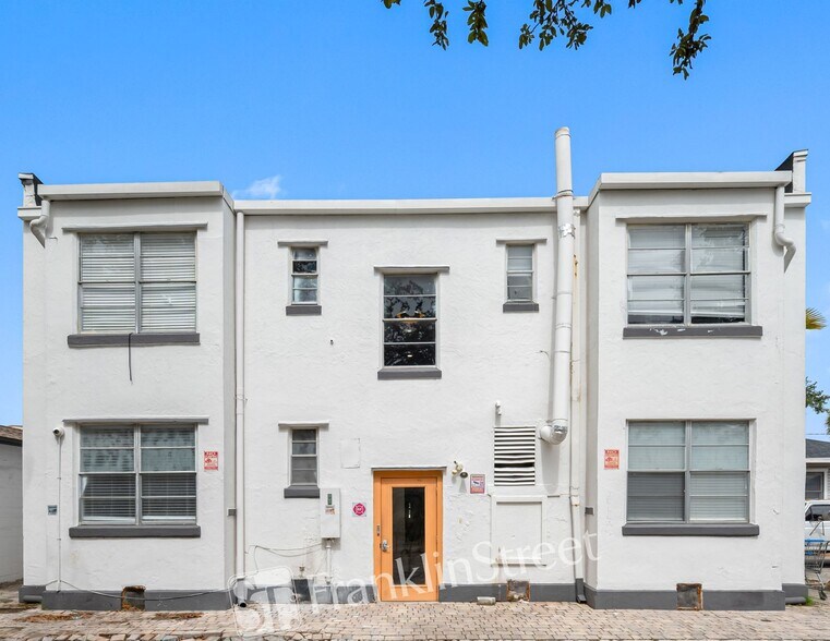 More Photos Of 104 S Armenia Ave, Tampa Apartments For Sale