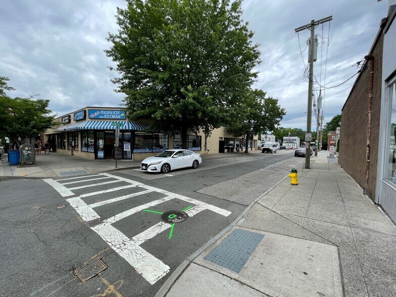 More Photos Of 407-411 Mamaroneck Ave, Mamaroneck Storefront For Sale