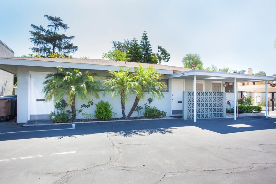 More Photos Of 1258-1262 Harvard Ave, Claremont Medical For Lease
