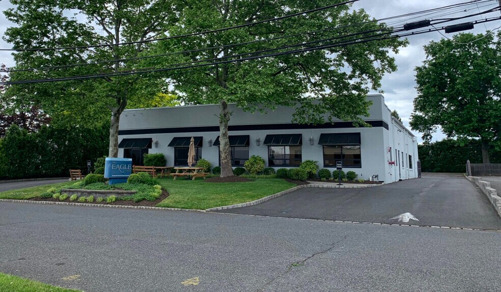 Primary Photo Of 20 Commerce St, Springfield Manufacturing For Sale