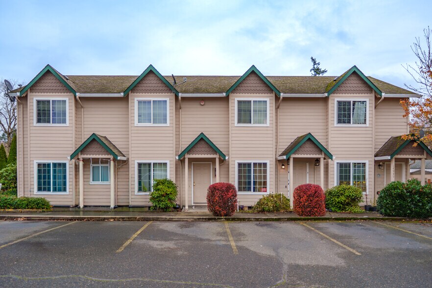 More Photos Of 14937 SE Stark St, Portland Apartments For Sale