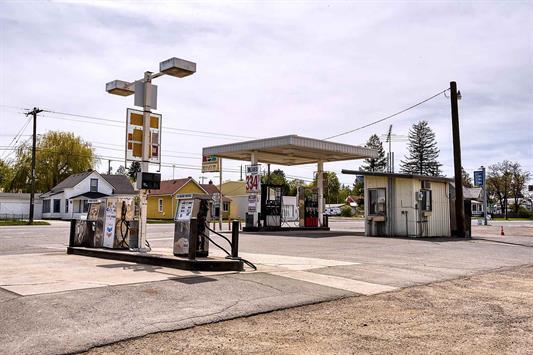 More Photos Of 110 E Broadway Ave, Reardan Service Station For Sale