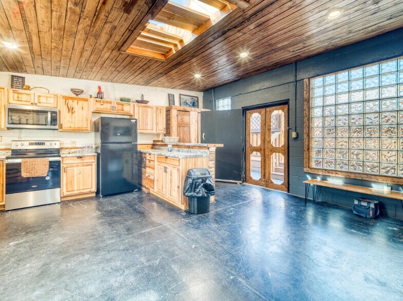 More Photos Of 118 7th st, Walsenburg Office Residential For Sale