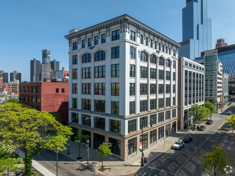 Primary Photo Of 230 E Grand River Ave, Detroit Office Residential For Lease