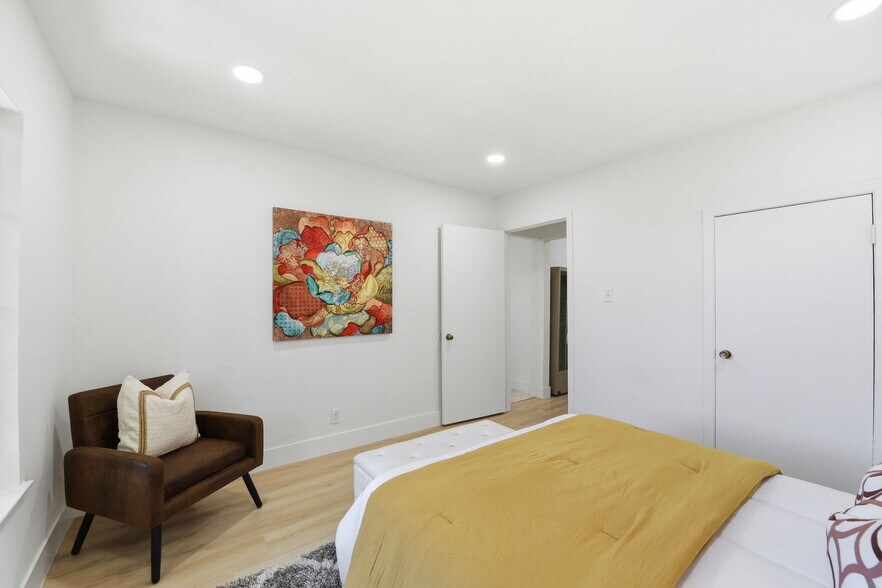 More Photos Of 2115 University Ave, Mountain View Multifamily For Sale