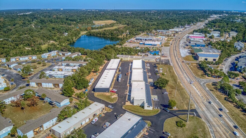 More Photos Of 3960 W Navy Blvd, Pensacola Unknown For Lease