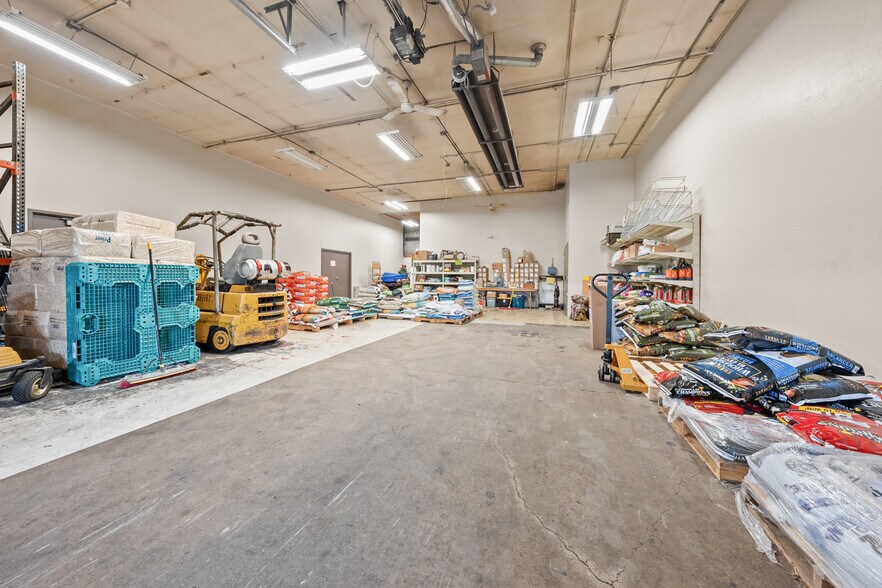 More Photos Of 1129 W Fond Du Lac St, Ripon Storefront For Sale