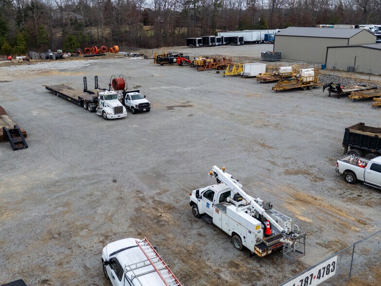 More Photos Of 1058 Crabtree Road Rd, Crossville Industrial For Lease